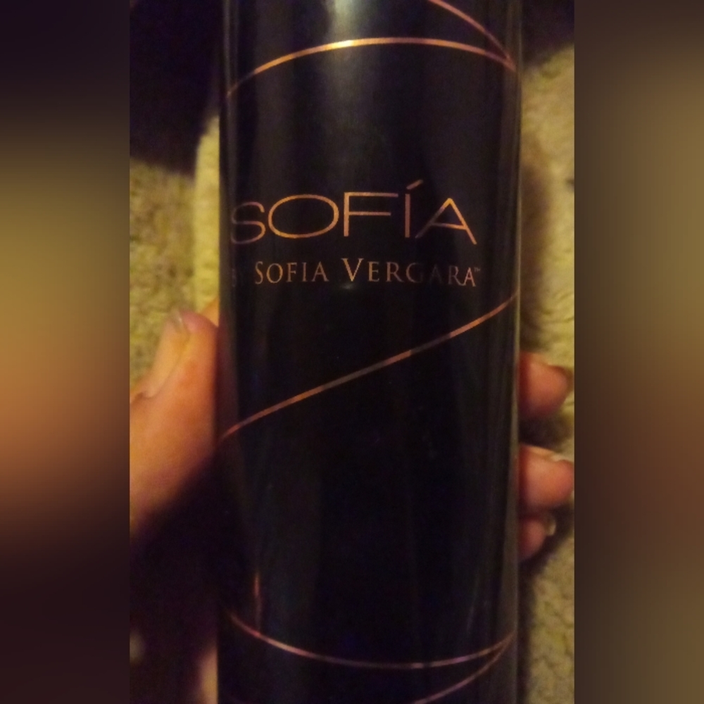 Slightly used Sofia by Sofia Vergara